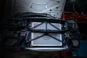 CSF RACE BMW F8X M3/M4 Front Mount Heat Exchanger w/ rock guard - Silver - Img 9