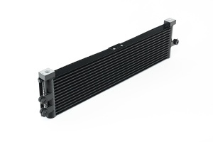 CSF RACE BMW F8X M3/M4/M2 Comp & F9X X3M/X4M High-Performance Oil Cooler - Img 2