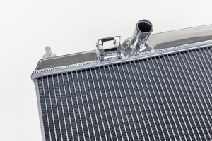 MK6 Ford Fiesta ST High-Performance All-Aluminum Radiator - Img 4
