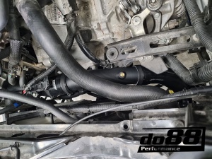 Toyota Yaris GR Pressure pipes for do88 IC, Black hoses - Img 6