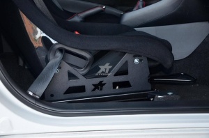 ATOMIC AT-002YR Seat Mount Kit right for Pole Position/SPG TOYOTA GR Yaris 2019+ - Img 2