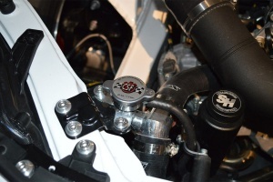 FR-S/BRZ/86/GR86 All-Aluminum Filler Neck w/1.4 bar High Pressure Radiator Cap - Img 5