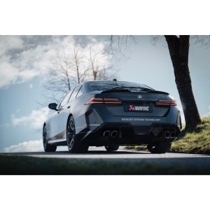 AKRAPOVIC TP-CT/79 Tail Pipe Set Hexagonal Design (Carbon) for BMW M5 (G90 / G99) - Img 6
