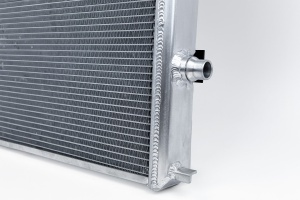 CSF RACE BMW F9X X3M / X4M Performance Cooling Module (Heat Exchanger + Trans Cooler) - Img 5