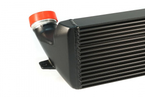 CSF RACE BMW E8X/E9X N54/N55 High-Performance Stepped Core Intercooler - Black - Img 5