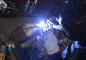 Supersprint Turbo downpipe kit + Metallic catalytic converter RightAccepts the stock "Cat.-Back" system 989221 - Img 2
