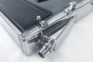 CSF RACE A90 Supra / BMW G-Series High-Performance Heat Exchanger w/ Rock Guard - Img 10