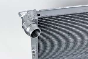 CSF RACE BMW F-Chassis Gen 1 B58 High-Performance All-Aluminum Radiator - Img 5