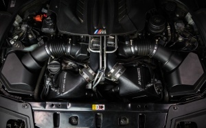 Mishimoto 12-16 BMW F10 M5 Intercooler Pipe Kit, Micro Wrinkle Black - Img 3