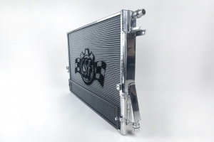CSF RACE A90 Supra / BMW G-Series High-Performance Heat Exchanger w/ Rock Guard - Img 4
