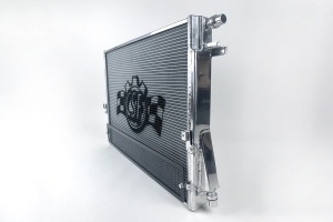 CSF RACE A90 Supra / BMW G-Series High-Performance Heat Exchanger w/ Rock Guard - Img 7