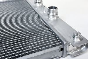 CSF RACE BMW E60 M5 / E6X M6 High-Performance All-Aluminum Radiator - Img 4