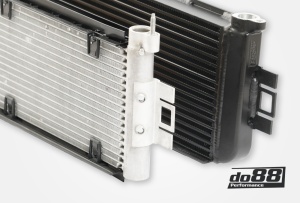 do88 Engine oil cooler, BMW M2 M3 M4 G80 G82 G87 (S58) - Img 6