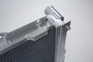 Mercedes 190E 2.3-16/2.5-16 Aluminum High-Performance Radiator - Img 4