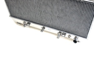 10-11 Chevy Camaro V8 (AT & MT) High-Performance All-Aluminum Radiator - Img 3