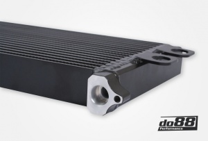 BMW F8X M2C M3 M4 Engine oil cooler Racing - Img 2