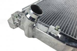 CSF RACE BMW E82 1M / 08-11 E8X 135i / 07-11 E9X 335i / E89 Z4 (AT) All-Aluminum Radiator - Img 4