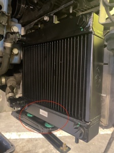 CSF RACE BMW F8X M3/M4/M2 Comp High-Performance Auxiliary Radiator - Img 8