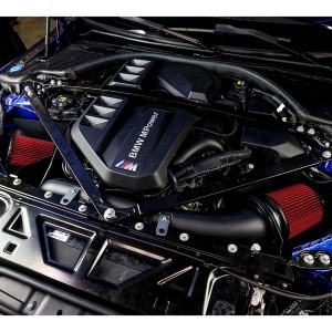 Mishimoto 2021+ BMW G8X M3/M4 Performance Intake, Heatshield Design - Img 10