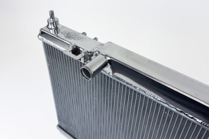 MK6 Ford Fiesta ST High-Performance All-Aluminum Radiator - Img 3