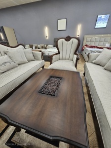 detalii scluptate in lemn masiv set canapele clasice melek buzau raspberry home