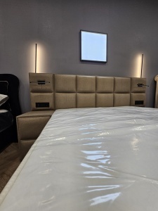 Set Pat tapitat Amore, capuccino, cu unitati cu lumini si saltea inclusa - Img 2