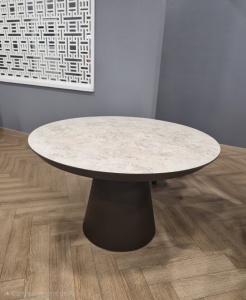 Masa rotunda extensibila MAGEN picior maro blat granit crem Buzau 