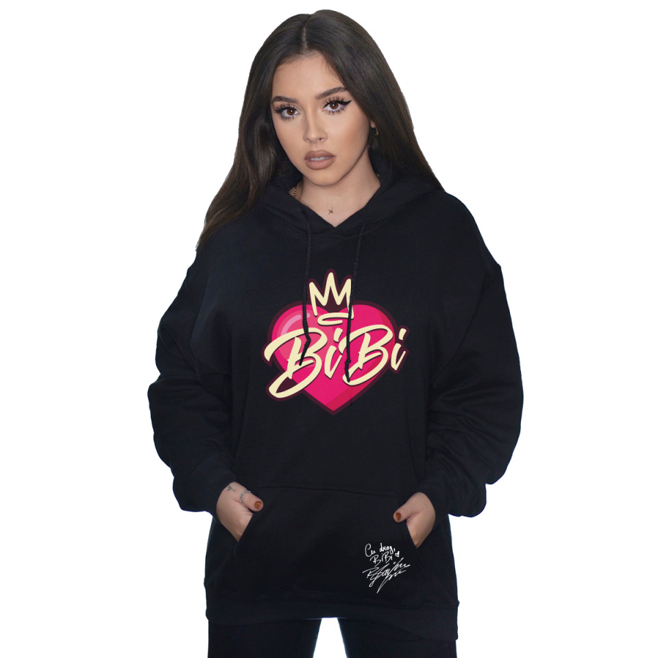 Colectia de merch Love BiBi