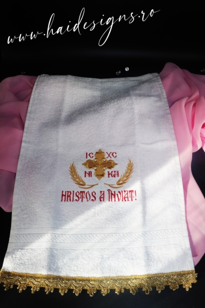 Prosop brodat pentru Paște – „Hristos a înviat”