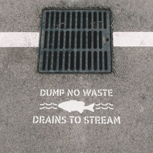 Sablon Perete vopsire, tencuiala 0.7mm No Dumping Drains to Stream Refolosibil, model MXSP7226 - Img 3