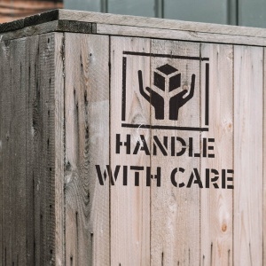 Sablon Perete vopsire, tencuiala 0.7mm Handle With Care Symbol Refolosibil, model MXSP7230 - Img 3