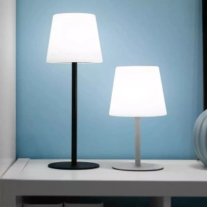 LED stona lampa u dve boje