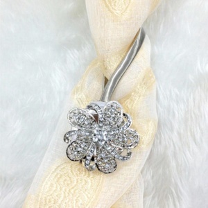 Bratara magnetica de prindere perdele/draperii, model DIAMONDS - Img 1