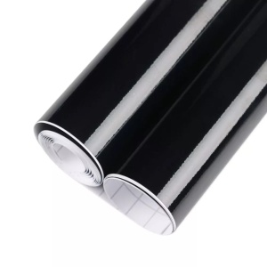 Folie auto pentru colantare integrala, Termoplastica, cu tehnologie "BUBBLE FREE", culoare Negru, finisaj Lucios, dimensiune 3,0m x 1,52m - Img 2