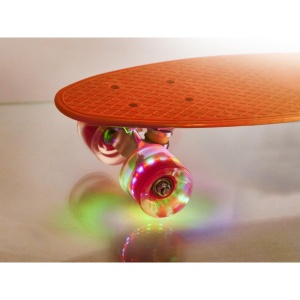 Skateboard Penny Board pentru copii cu roti din cauciuc, iluminate LED, culoare Orange - Img 5