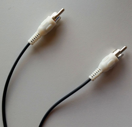 kabl produžni 1 X RCA na 1 x RCA  dužina 5M