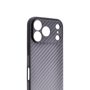 TPU maska CARBON 0.3mm za iPhone 17 Pro 2025 (6.3") crna