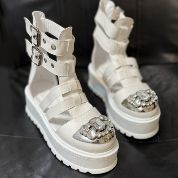 Ghete Rome White- accesorii