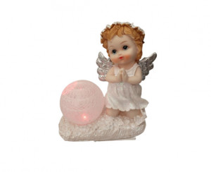 Ingeras decorativ avand glob