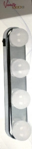 Lampa 4 leduri pentru oglinda baie transforma oglinda într-o oglindă de machiaj profesională cu 4 LED. 