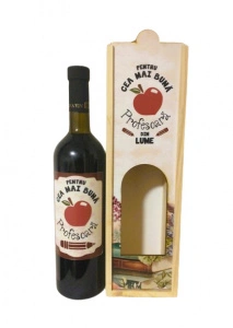 Vin personalizat in cutie lemn Pentru cea mai buna profesoara