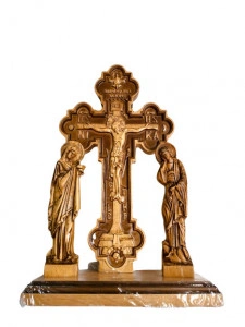 Cruce su Sfinti sculpata