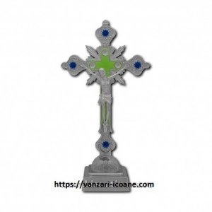 Cruce mare din plastic argintiu cu led