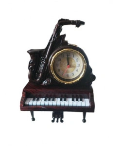 Decoratiune din plastic Ceas saxofon si pian