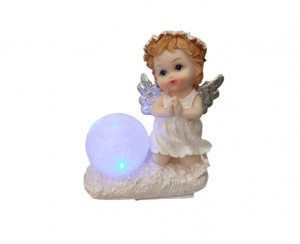 Ingeras decorativ cu glob