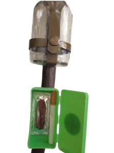 Set pensionar, baston, covoras, sticla de vin 1