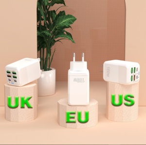 Charger made with flame-retardant PC+ABS material