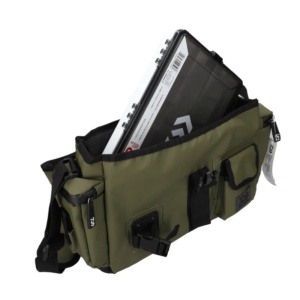 Geanta Daiwa Geanta Multifuncționala D-VEC WP-100 M pentru pescuit - Fisela