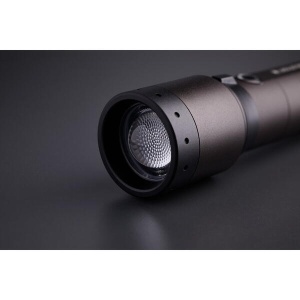 Lanterna Led Lenser P7R Black Box 2000Lumeni - echipament pentru pescuit - Fisela