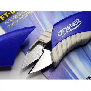Foarfeca Fir Textil Owner FT-05 Blue 8cm